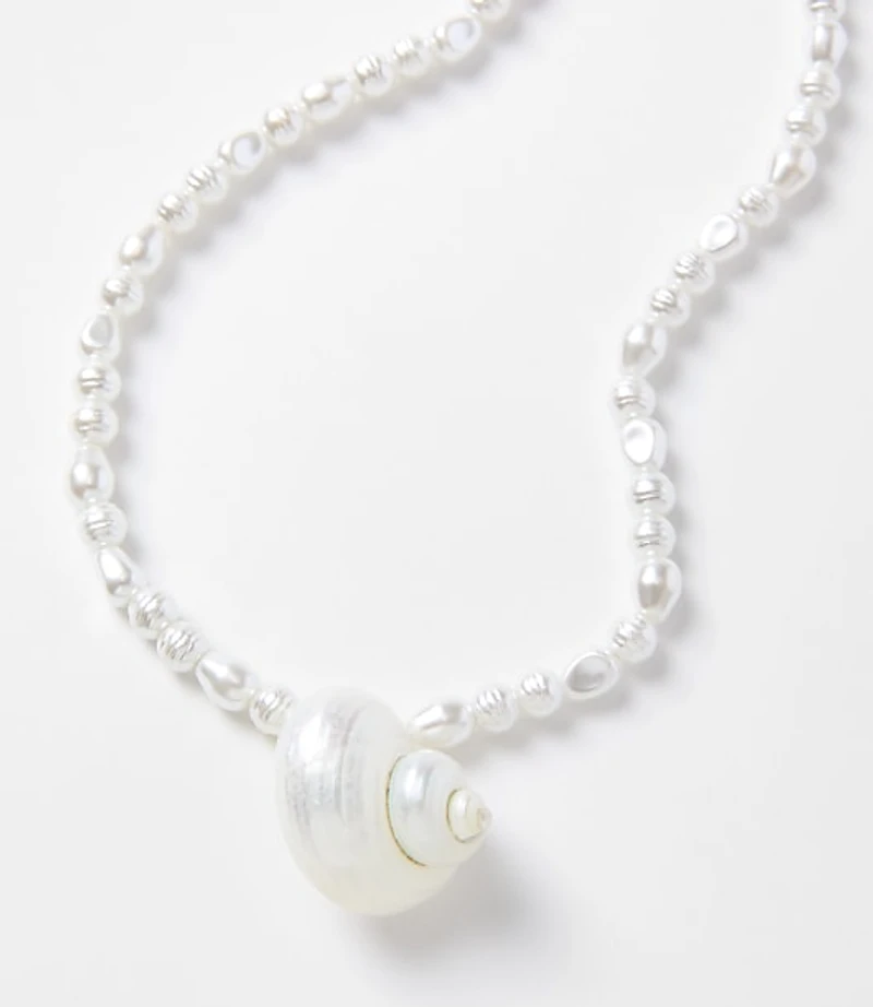 Pearlized Seashell Beaded Necklace