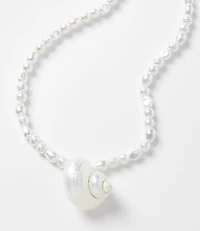 Pearlized Seashell Beaded Necklace