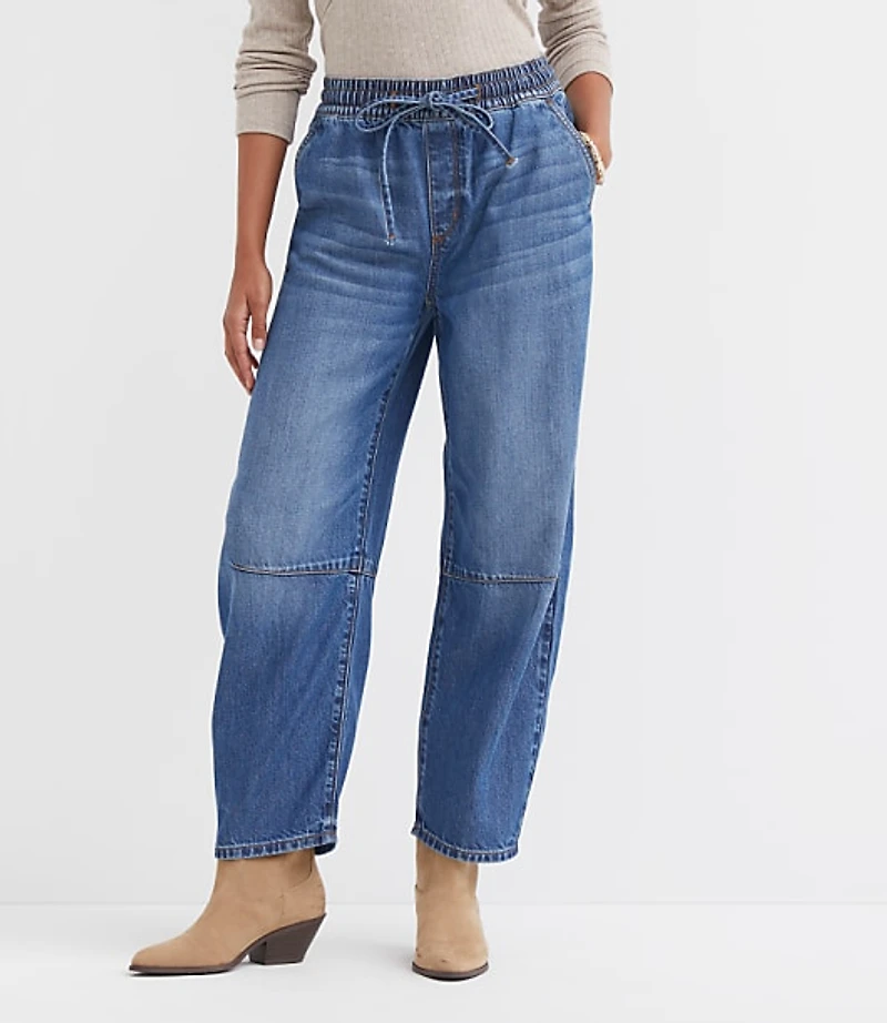 Petite Pull On High Rise Barrel Jeans Vintage Light Indigo Wash
