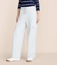 Lou & Grey Heathered Scubasoft Straight Leg Cargo Pants