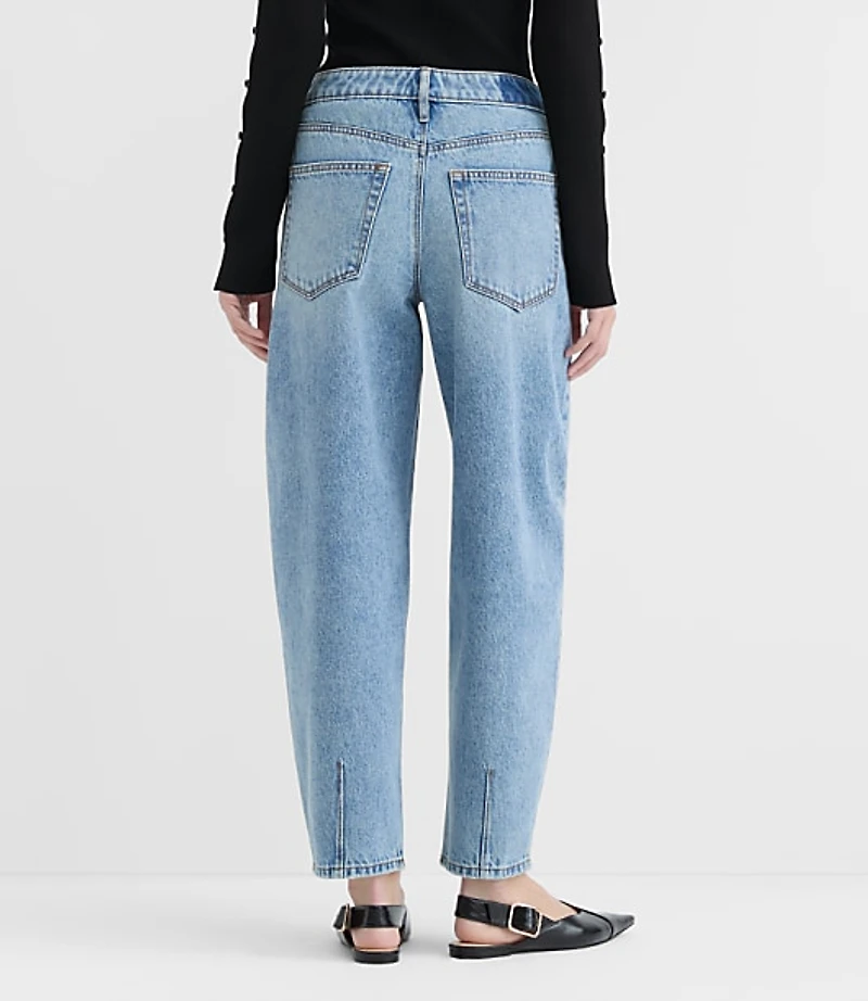 Rivete Curvy Mid Rise Barrel Jeans Aura Wash