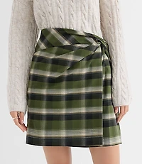 Petite Plaid Brushed Flannel Twist Mini Skirt