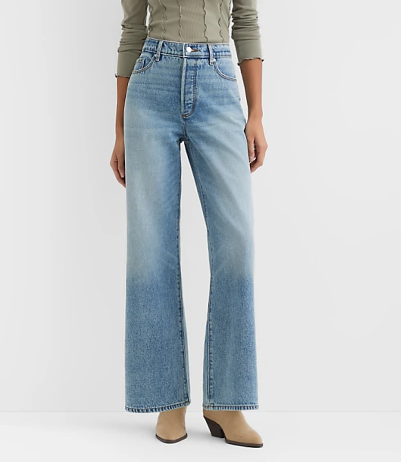Rivete High Rise Wide Leg Jeans Light Wash