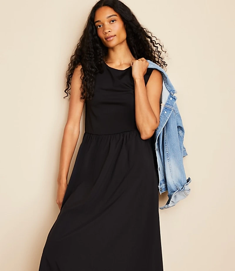 Lou & Grey Mixed Media Maxi Pocket Dress