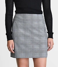 LOFT Versa Seasonless Stretch Pocket Mini Skirt Plaid