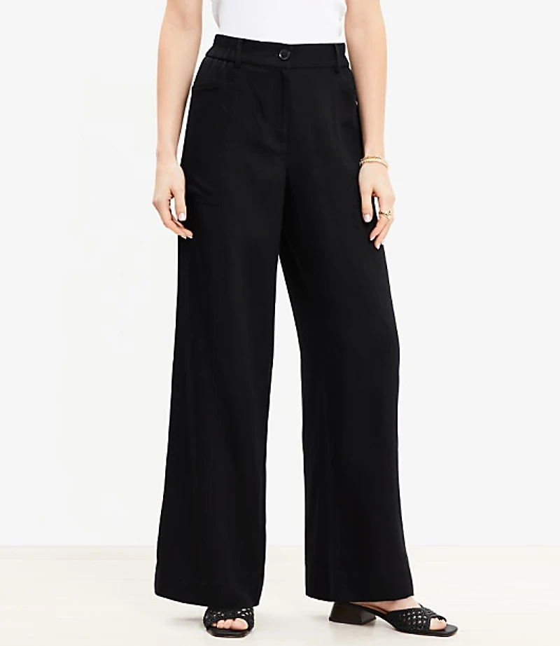Petite Seamed Wide Leg Pants