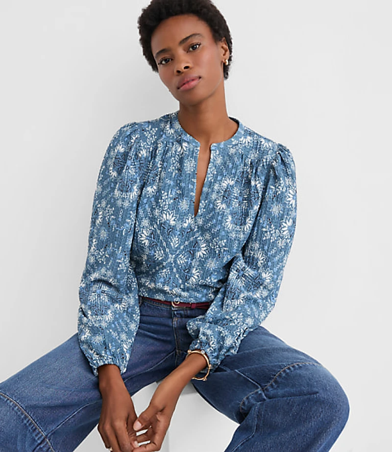 Petite Floral Crinkle Knit Split Neck Blouse