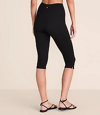 Lou & Grey Brushedsoft Capri Pants