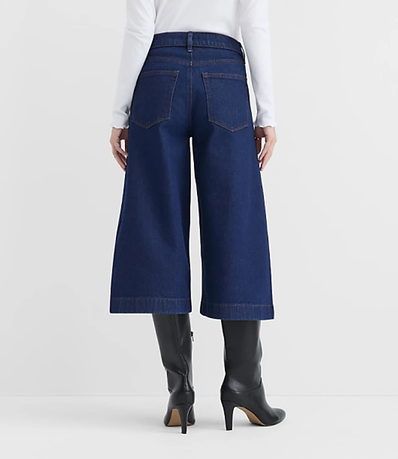 Rivete Curvy High Rise Gaucho Jeans in Nova Wash