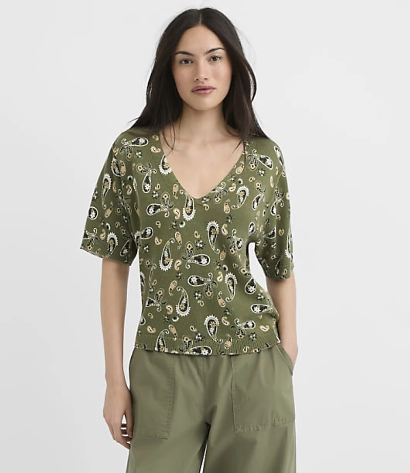 Bandana Print Relaxed V-Neck Sweater Tee