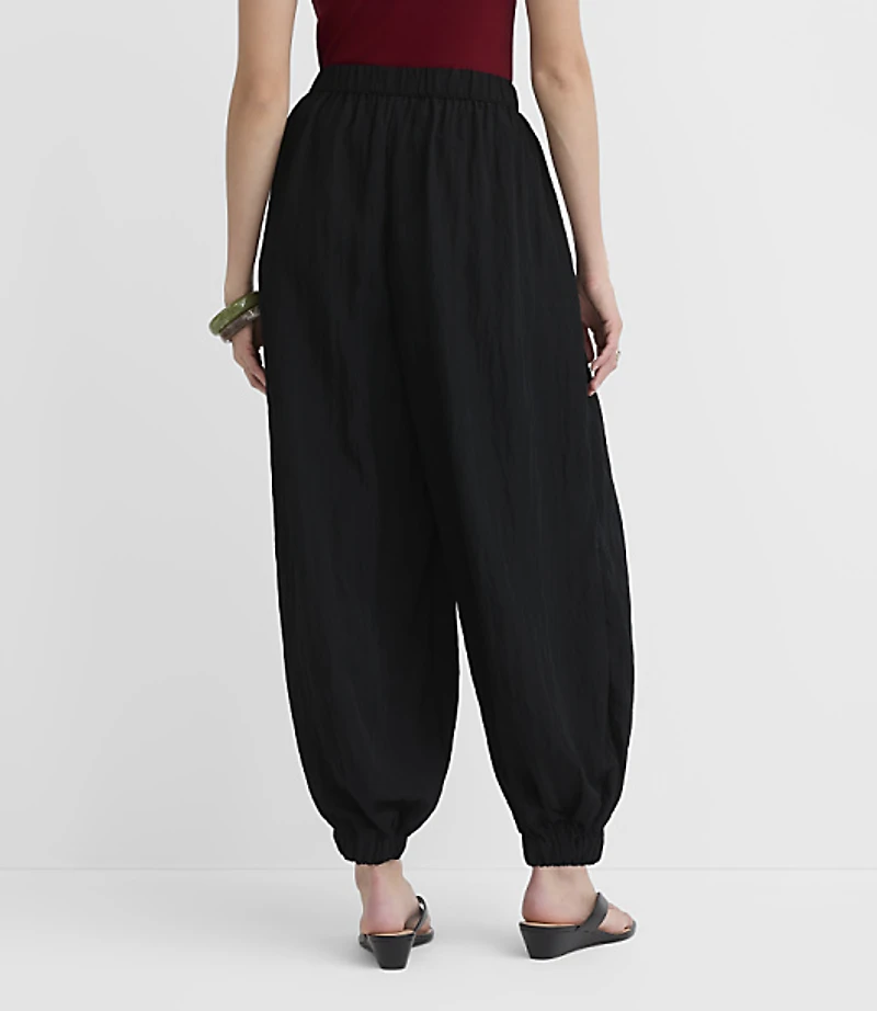 Petite Crinkle Balloon Pants
