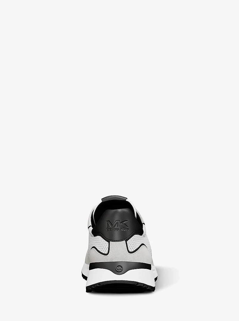 Dax Mixed-Media Trainer