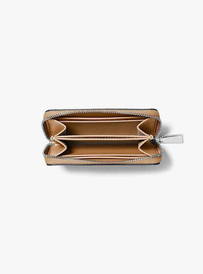 Jet Set Small Signature Logo Wallet
