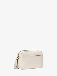Jet Set Travel Medium Leather Messenger Bag