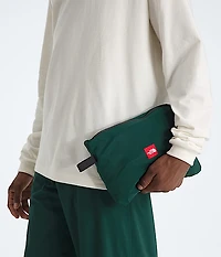 Men’s TNF™ Red Box Packable Hooded Wind Jacket