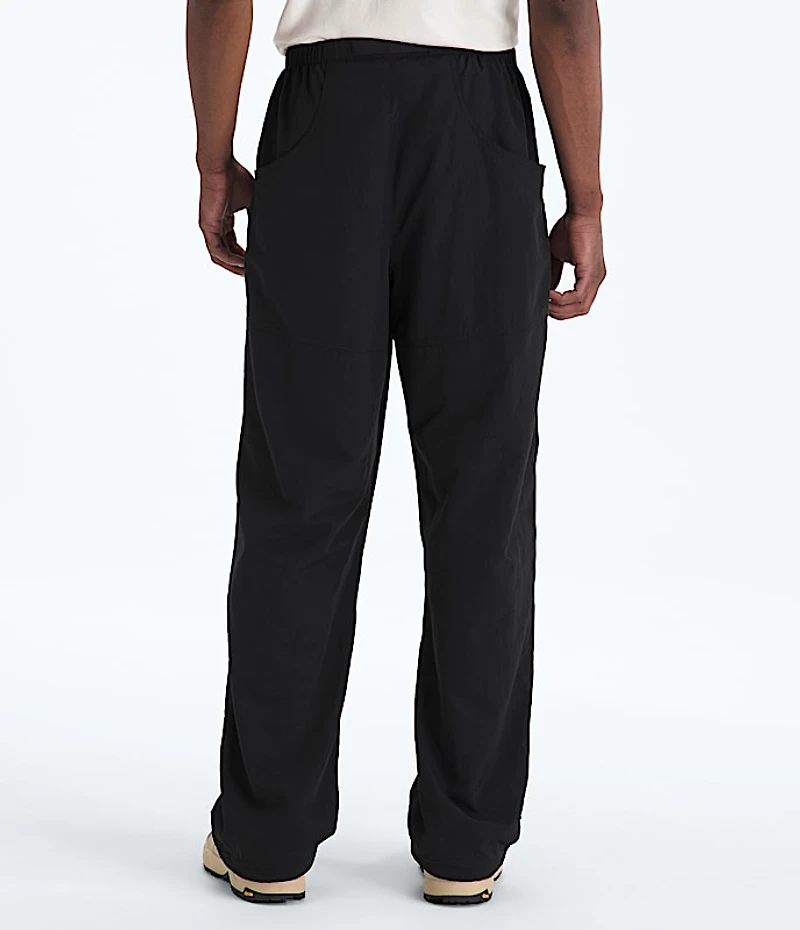 Men’s TNF™ Red Box Nylon Belted Pants