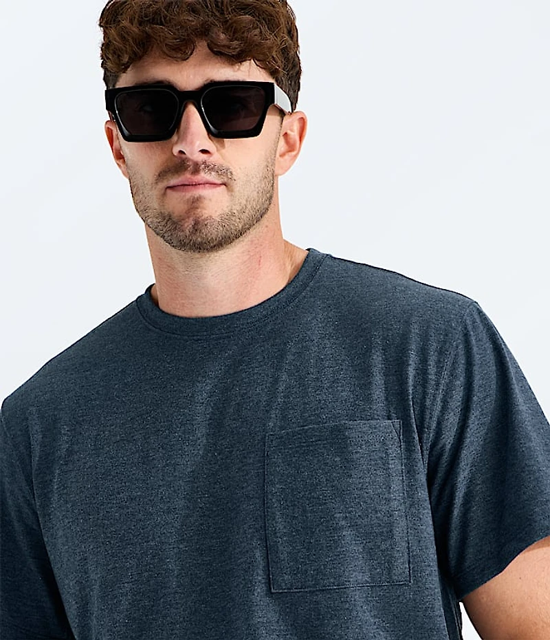 Men’s Tri-Blend Short-Sleeve Pocket Tee