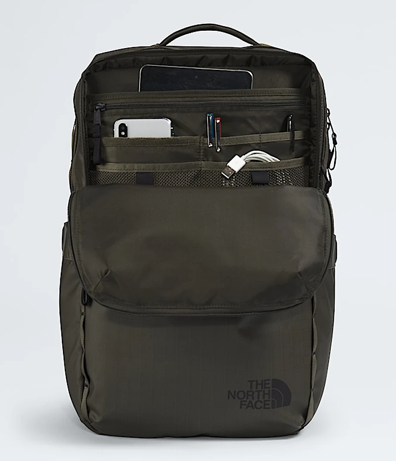 Base Camp Voyager Daypack (26L)