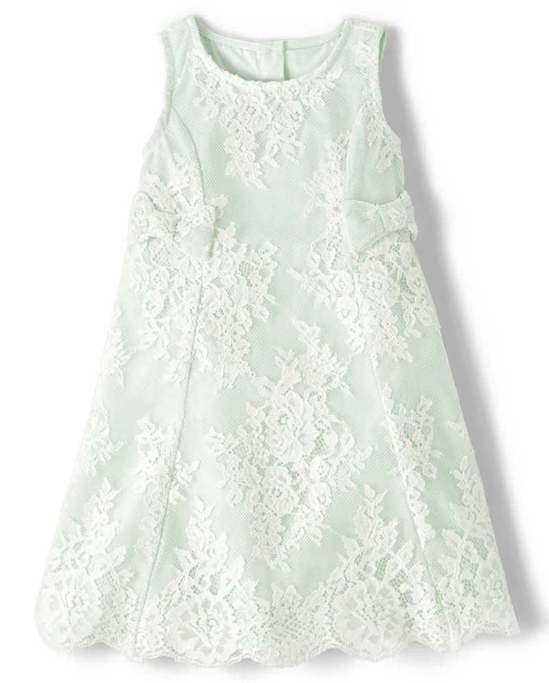 Robe en dentelle pour fille