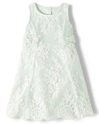 Robe en dentelle pour fille
