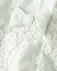 Robe en dentelle pour fille