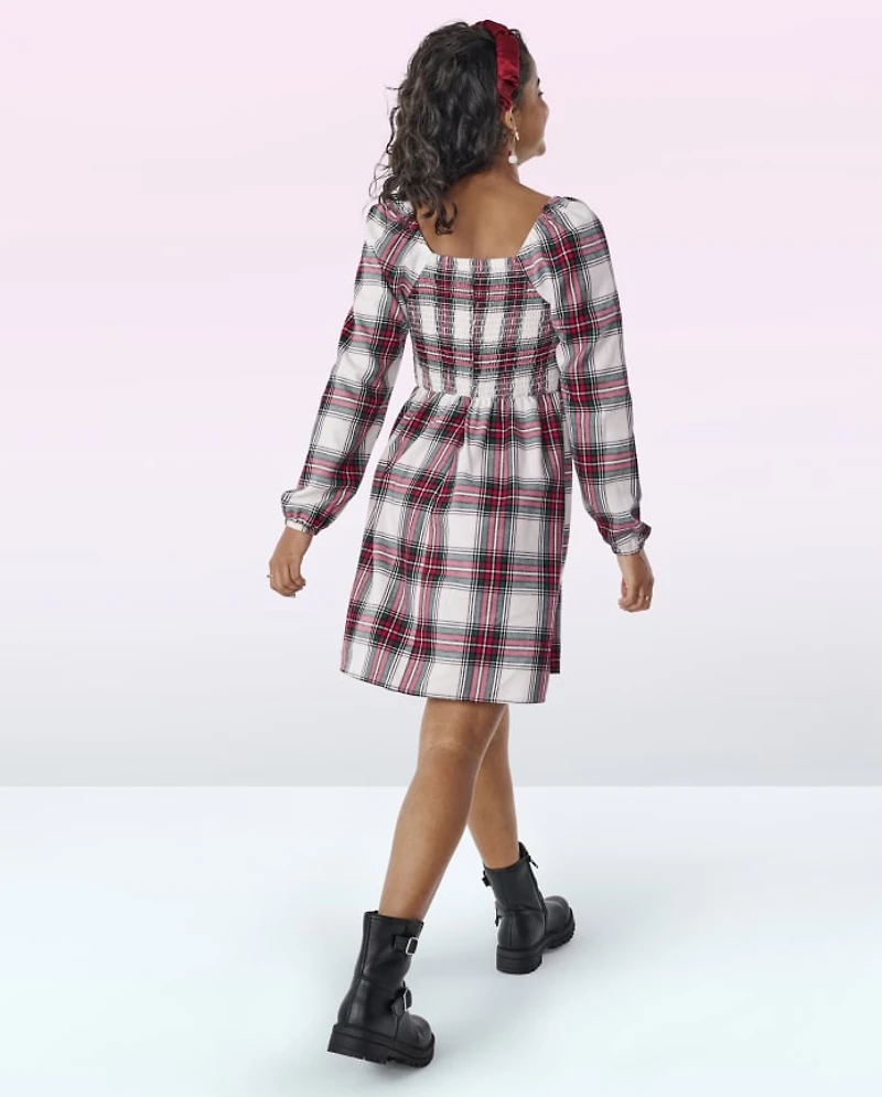 Tween Girls Plaid Smocked Dress