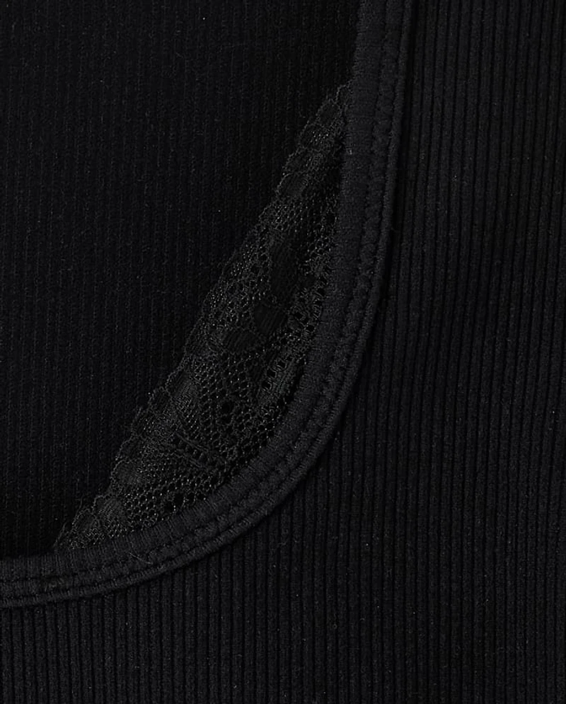 Tween Girls Lace Ribbed Seamless Top