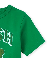 T-shirt assorti pour bébé et petit garçon avec motif trèfle toute la famille