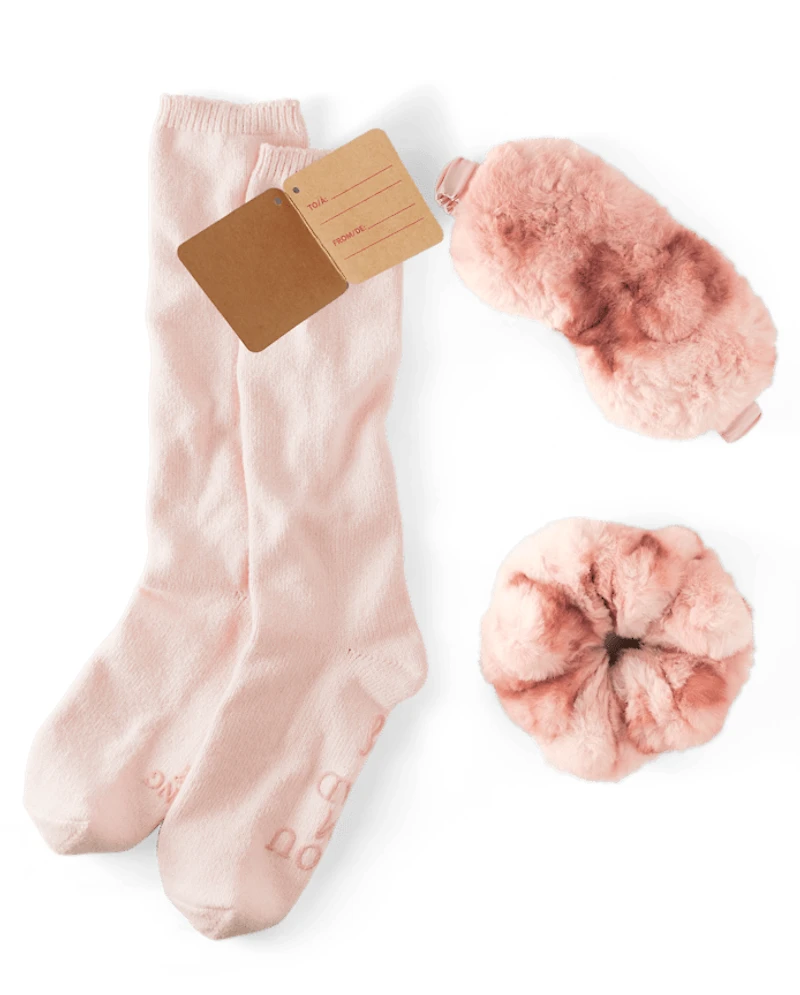 Womens Bring Wine 3-Piece Accessory Set