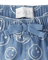 Short en chambray à enfiler pour filles avec visage souriant