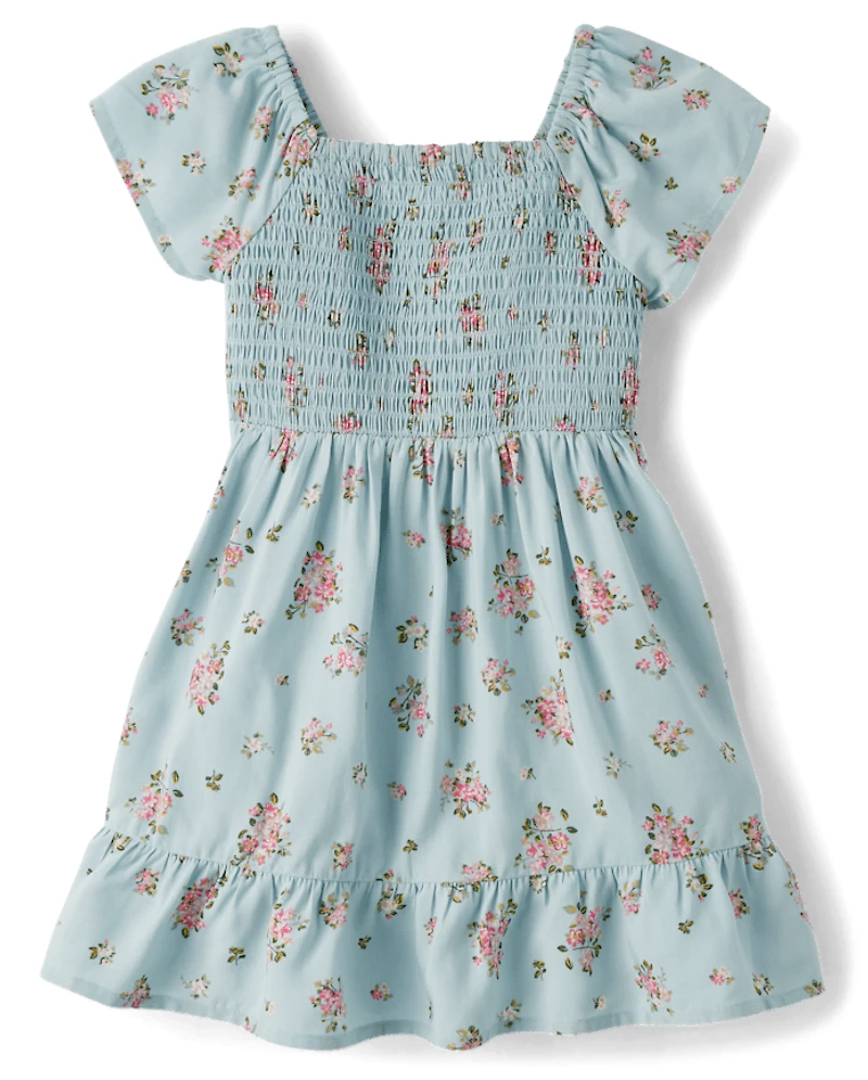 Robe à volants et smocks fleuris pour petite fille