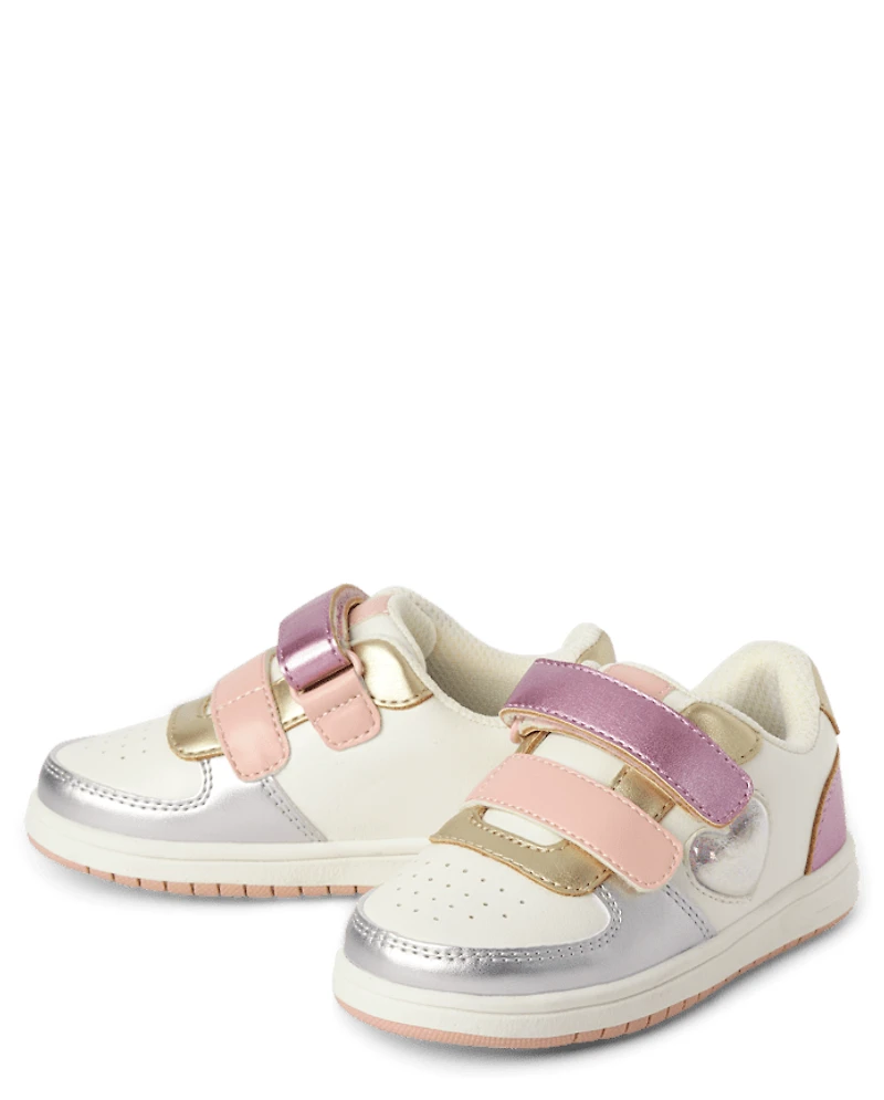 Toddler Girls Shakey Heart Low Top Sneakers
