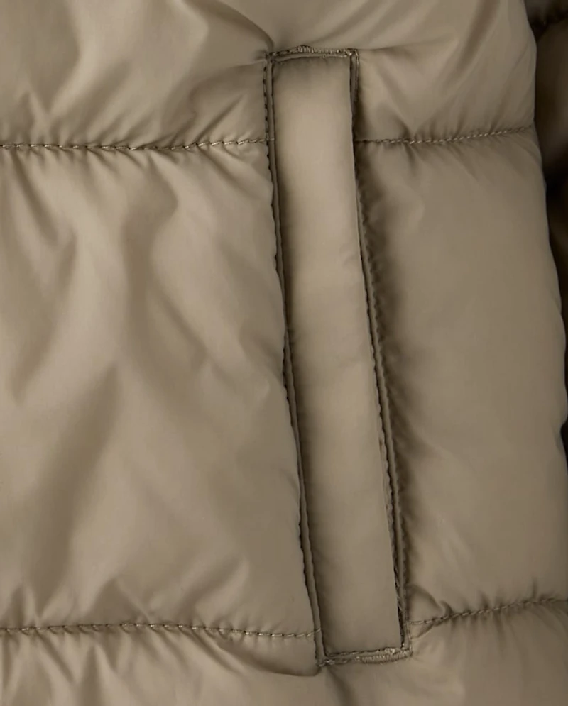 Doudoune épaisse à capuche doublée de fausse fourrure pour bébé et tout-petit