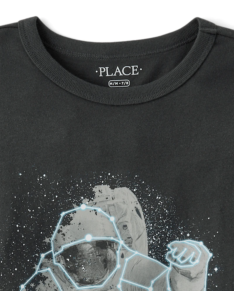 T-shirt graphique Glow Astronaut pour garçon