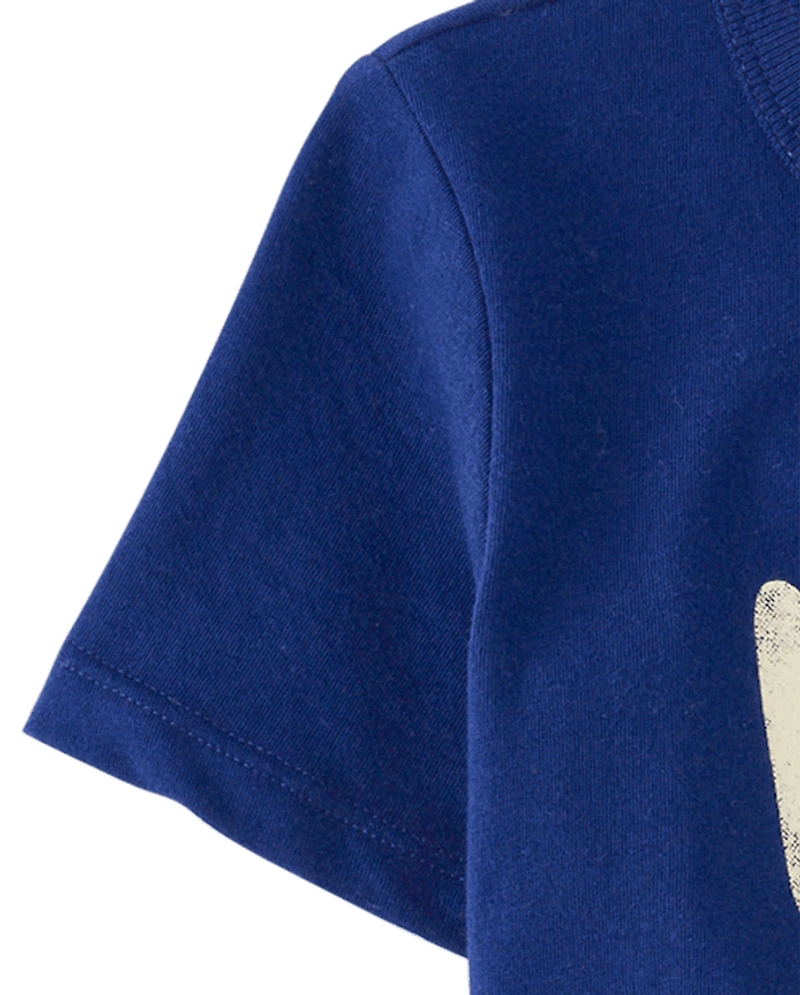 T-shirt graphique pour bébés et petits garçons « Voici les ennuis »