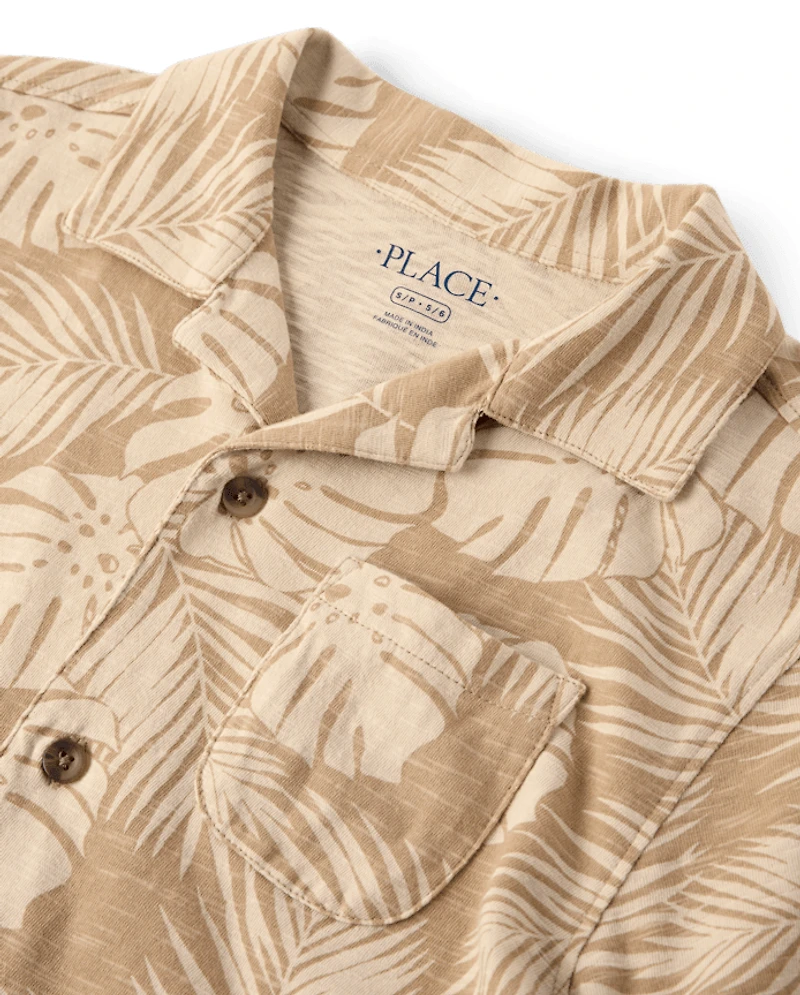 Chemise boutonnée en maille à motif de feuilles tropicales pour garçon