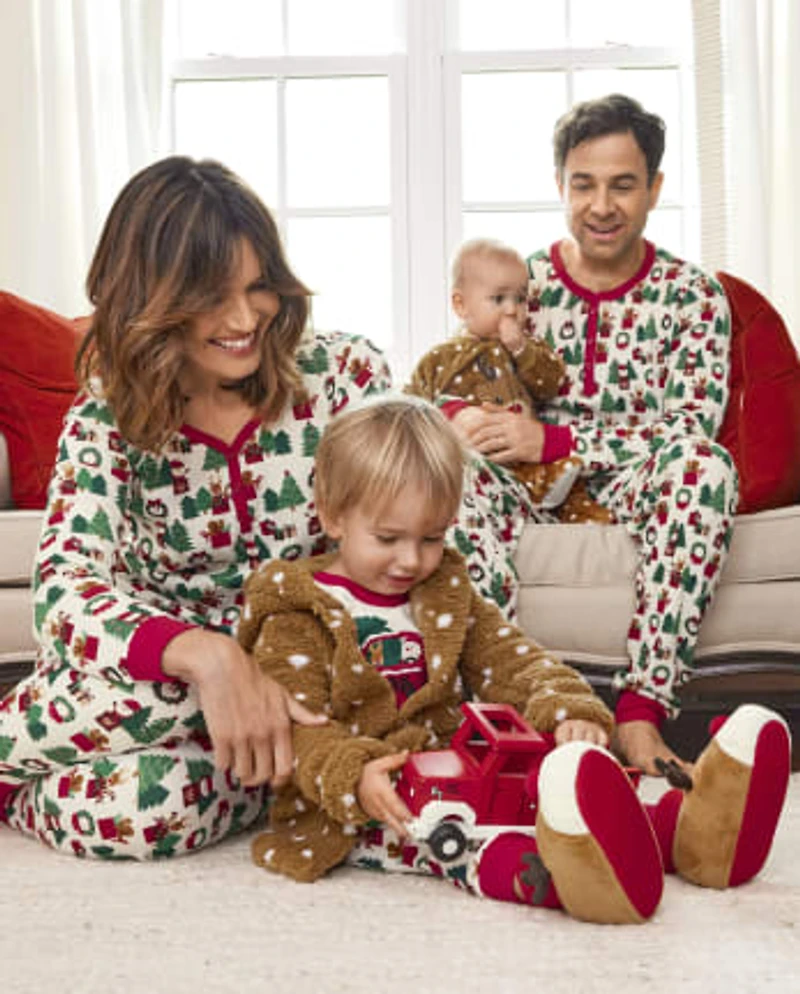 Womens Matching Family Christmas Pajamas - Gymmies