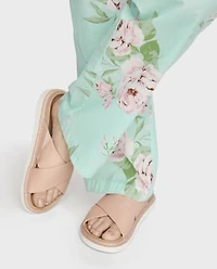 Womens Criss-Cross Slides