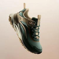 Women's Motion Access Low Lace-Up Waterproof Sneaker