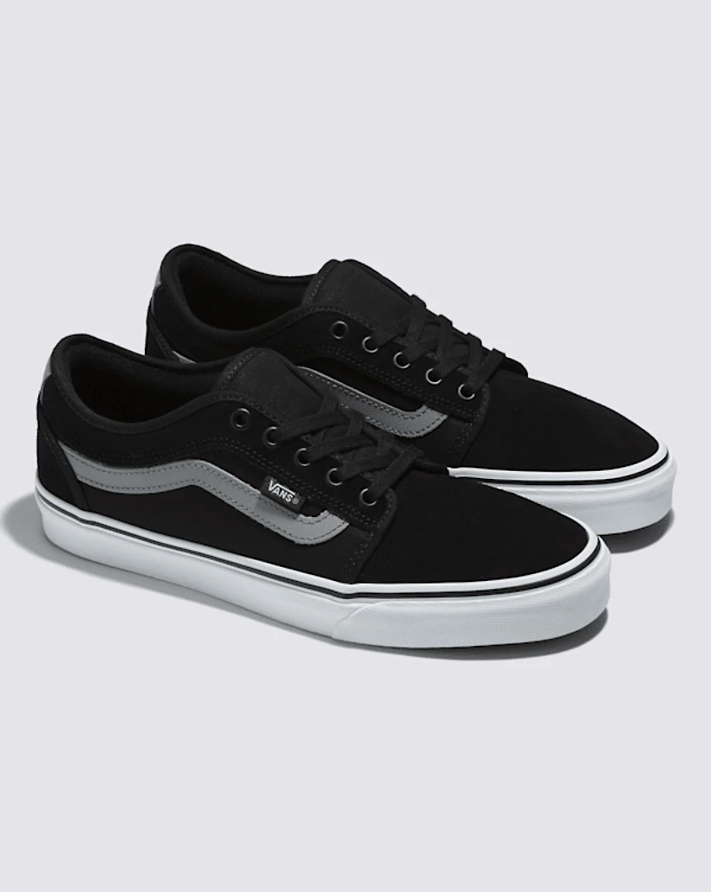 Chukka Low Sidestripe Shoe