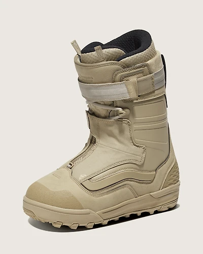 Hi-Country & Hell-Bound Snowboard Boot