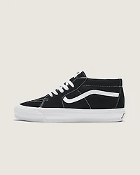 Premium Sk8-Mid Shoe