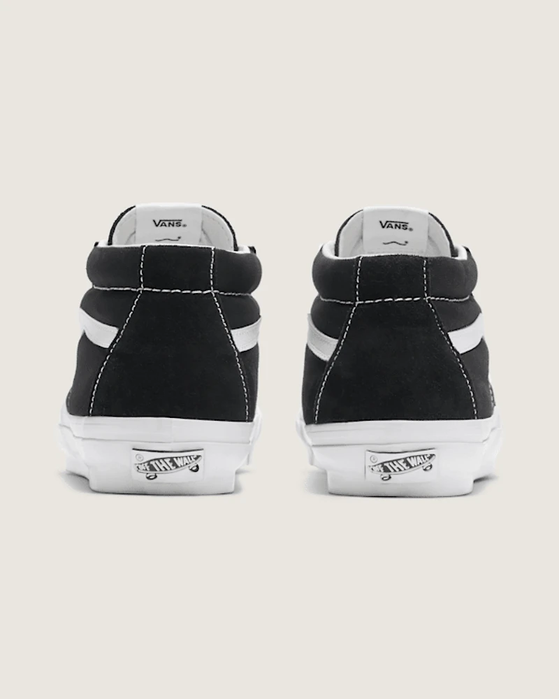 Premium Sk8-Mid Shoe