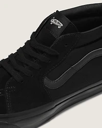 Premium Sk8-Mid Shoe