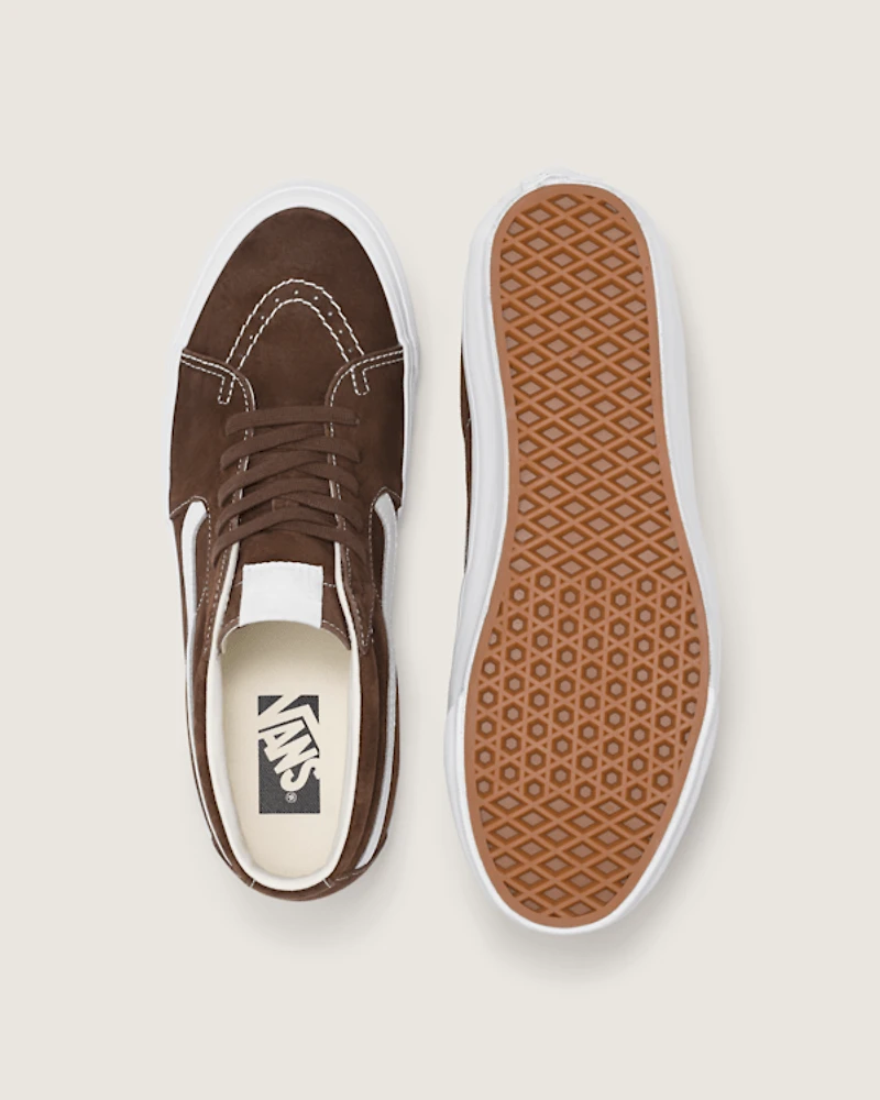 Premium Sk8-Mid Suede Shoe