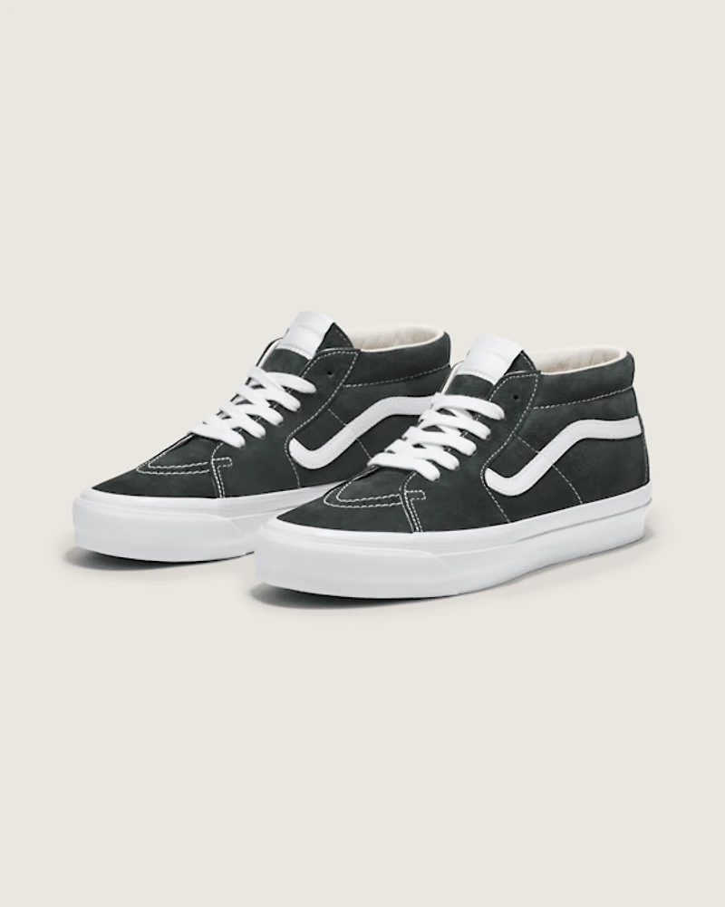 Premium Sk8-Mid Suede Shoe