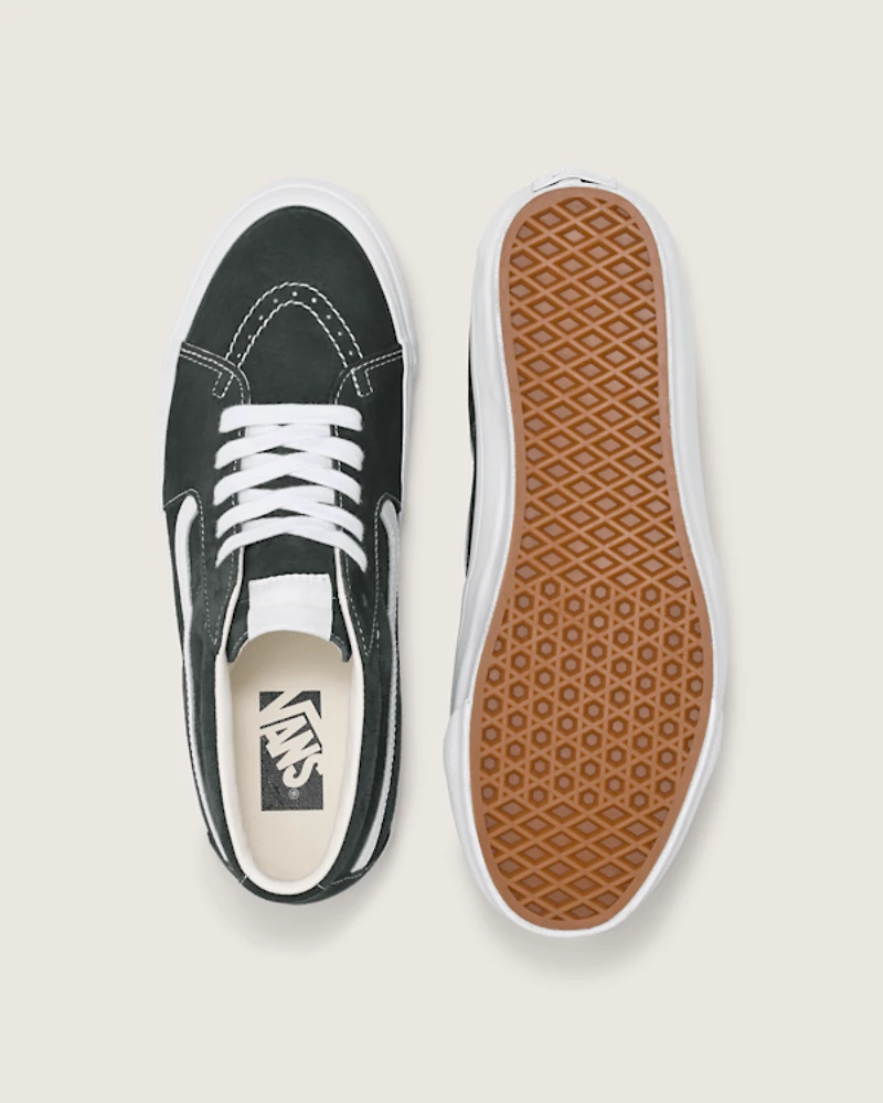 Premium Sk8-Mid Suede Shoe