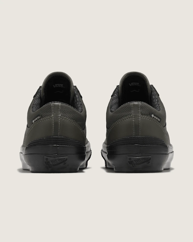 Premium Old Skool Gore-Tex Shoe