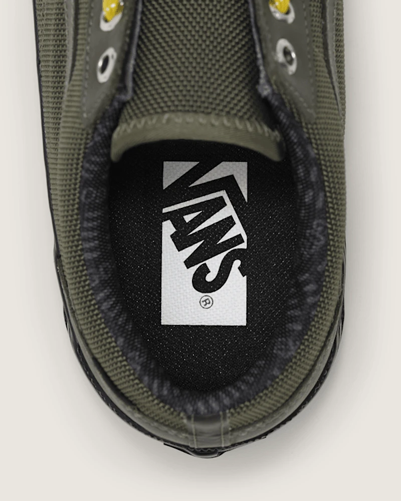 Premium Old Skool Gore-Tex Shoe
