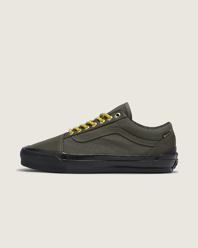 Premium Old Skool Gore-Tex Shoe